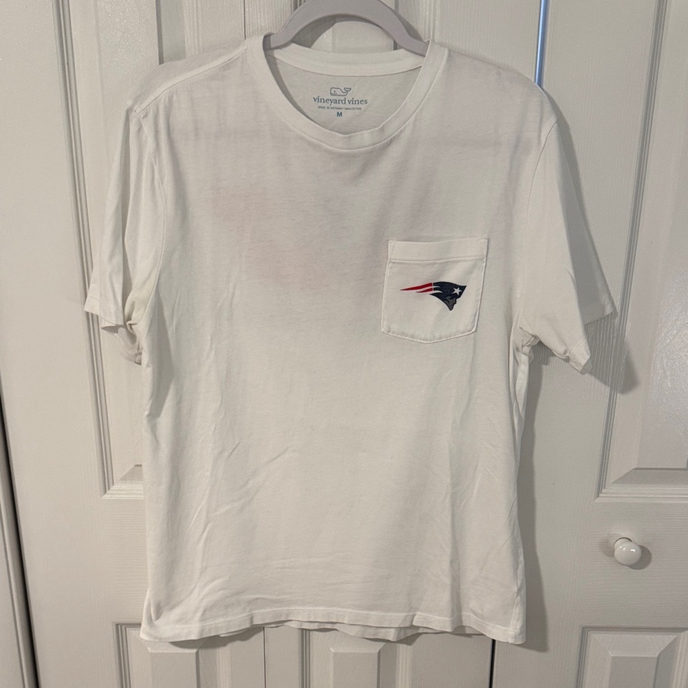 Vineyard Vines White Pocket Tee Patriots